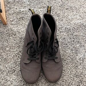 Dr.Martins grey fabric boots W10